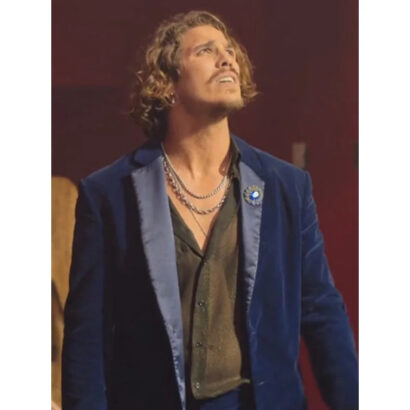 A-Vampire-in-the-Family-2023-Romulo-Arantes-Neto-Suit